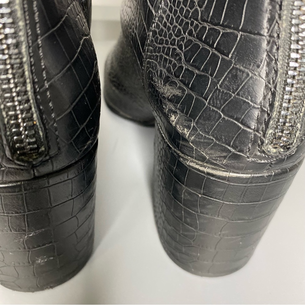 Steve Madden Jillian Croc Embossed Black PU Leather Pointy Toe Ankle Boots 9.5 - Picture 8 of 12